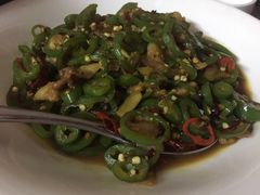 -食德喜·阳山鸡王食研基地