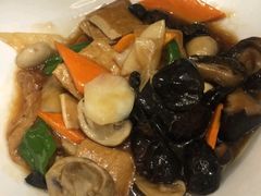-小龙酒家(桂平路店)