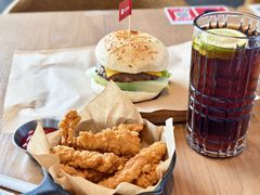 -必胜客(港汇店)