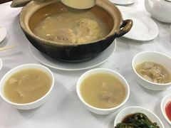 雞煲翅-新陶陶酒家