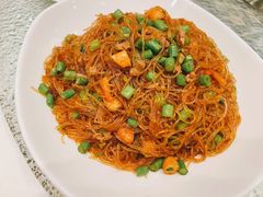 豆角肉粒鲜虾闷粉丝-北园酒家(小北路店)