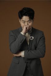 -新奕映像摄影机构