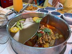 -潮汕酱记鲜牛肉火锅(欧尚店)