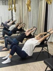 -一伽瑜伽·普拉提