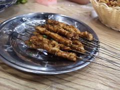 -江城燕子大排档(江汉路步行街店)