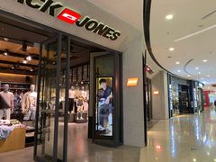 -万达广场(泰安泰山店)