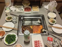 -海底捞火锅(宝龙广场夜宵主题店)