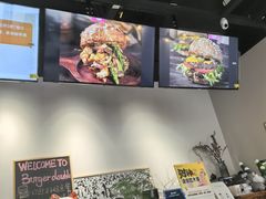 -汉堡双倍·喜鹊堡