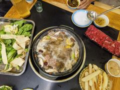 -金鼎雪山牦牛杂火锅(理县总店)