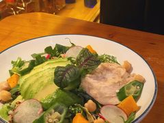 牛油果秋葵烧鸡沙拉-COMMUNE幻师(五角场店)