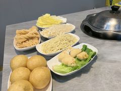 -光头药膳鸡(莱茵小镇店)