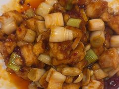 -鑫巴蜀小镇 · 水煮鱼专研店(玉桥店)