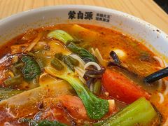 -蒙自源米线大王(东站店)