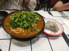 -肥汁米蘭香港米线(长宁来福士店)