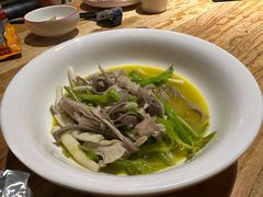 -新白鹿餐厅(银泰西湖文化广场店)