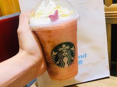 -星巴克臻选(成都九方店)