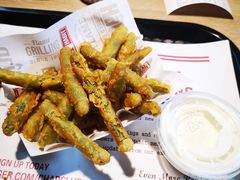 -The Habit Burger Grill 哈比特汉堡(复兴soho店)