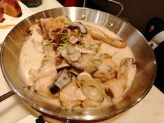 -港丽餐厅(高德置地店)