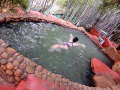-江门古兜温泉小镇