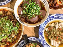 火爆牛胸膘-杨三孃跷脚牛肉(中粮鸿云悦街店)