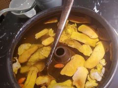 松茸汽锅鸡-云海肴云南菜·蒸汽石锅鱼(青岛万象城店)