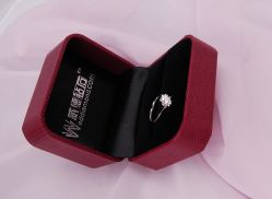 -威德钻石-克拉钻大本营(南京东路店)