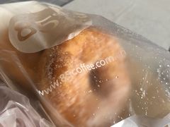 -85度C(生甜甜圈研究工坊·上海松江人民北路店)