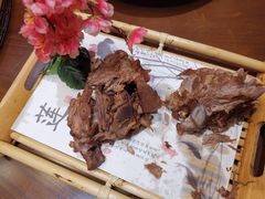 -东口码头·烧鸽子·鱼头泡饼·地方菜(金鹰悦城店)
