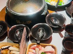 -芸山季·云南野生菌火锅(人民广场来福士店)