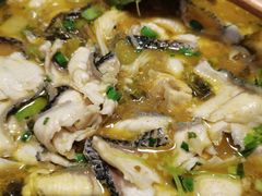 -东家小院金汤酸菜鱼(南阳路店)