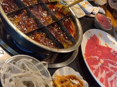 -邓莽子老火锅(中兴路总店)