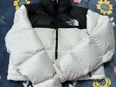 -福奈特洗衣洗鞋(博山路旭辉店)
