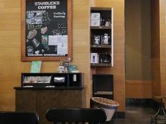 大堂-星巴克(深圳龙华人民北店)