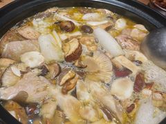 -一朵菌·野生菌探索家火锅(南亚店)