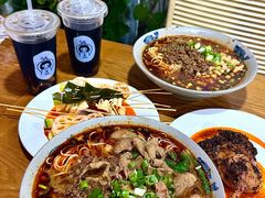 -丁丁猫重庆小面(徐州路店)