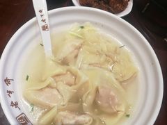 刀鱼馄饨-老半斋(福州路店)