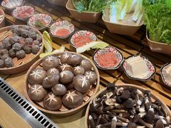 -一绪に寿喜烧(虹悦城店)