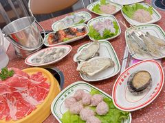 -四囍码头海鲜烧烤自助火锅(外滩南京东路悦荟广场店)