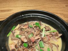 -爱碗亭·鲜炒湖南菜(壹城中心店)
