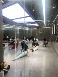 -5KM舞蹈街舞工作室