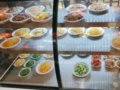 -金杨拉面王小吃面馆·牛三宝面·红烧牛肉粉
