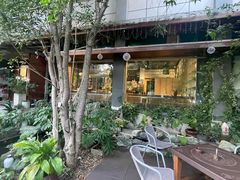 -谷咖啡·鲜花绿植花园餐厅