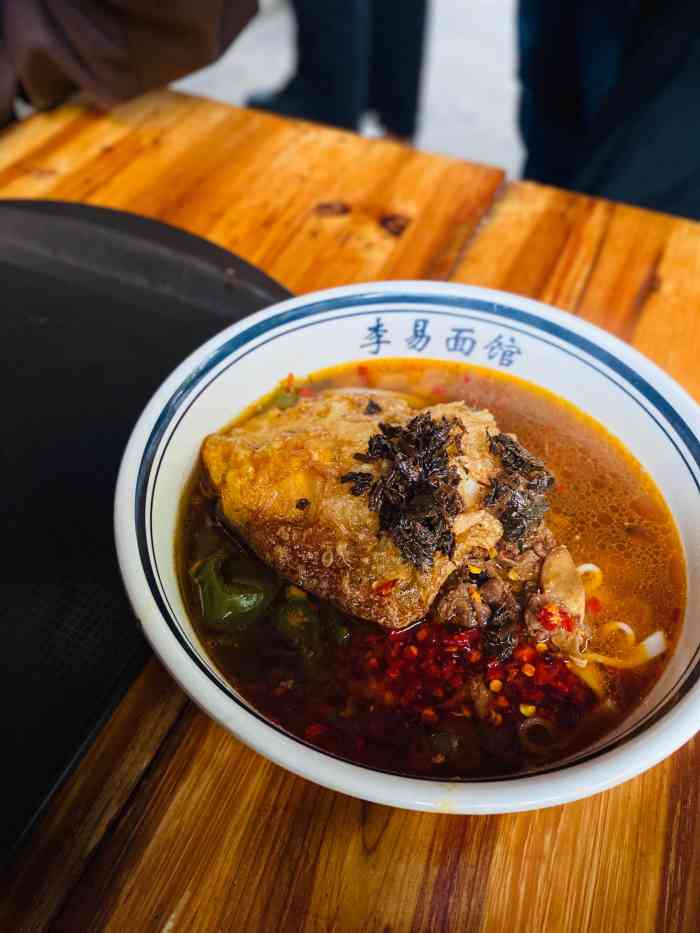 李易面馆(树木岭店)-"连着去吃了两天,真的很不错,价格在长沙来.