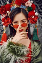 -雪中彩影婚纱摄影·微光艺术中心