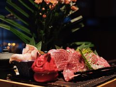 -铭牛烧肉·和牛海鲜自助(高新月牙湖店)