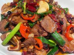 -关东小磨东北菜(漕河泾印象城店)