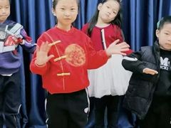 -蓝话筒·少儿成人演讲口才·主持朗诵·戏剧表演(大华第一坊店)
