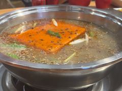 -袁记串串香(川师店)