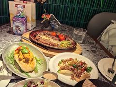 -芭莉与彩虹西餐厅(成都合生汇店)