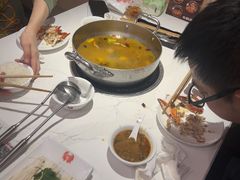 -七欣天香辣蟹火锅(闵行浦江欢乐颂店)